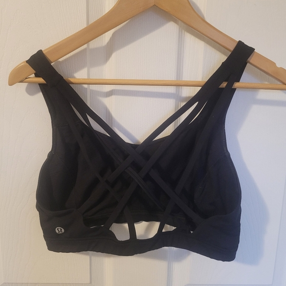 Lululemon Hive crisscross bra size 8 - Picture 2 of 4